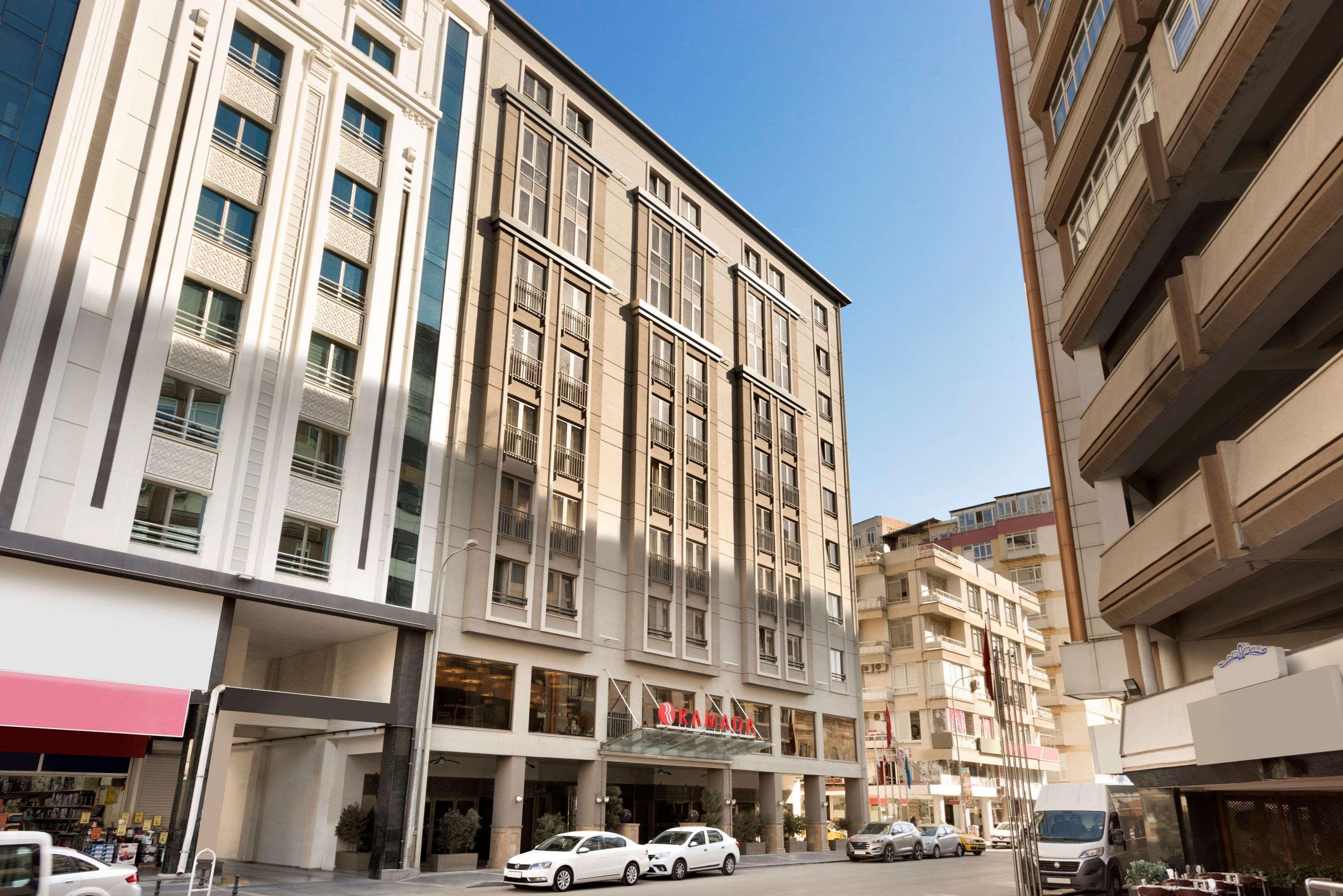 Ramada Hotel & Suites Adana Bagian luar foto