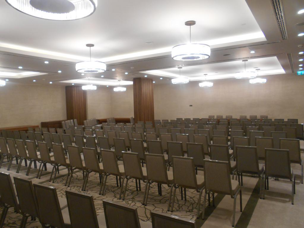 Ramada Hotel & Suites Adana Bagian luar foto