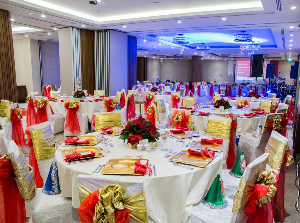 Ramada Hotel & Suites Adana Bagian luar foto